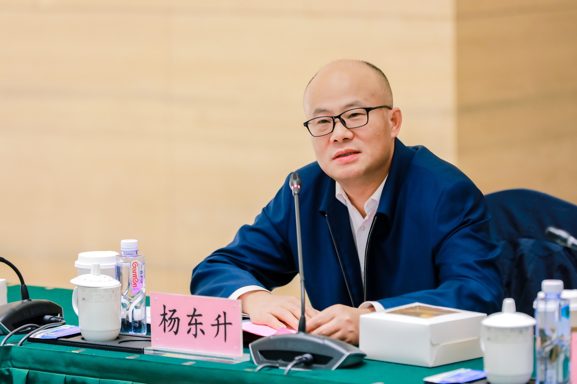 杨东升 杨东升